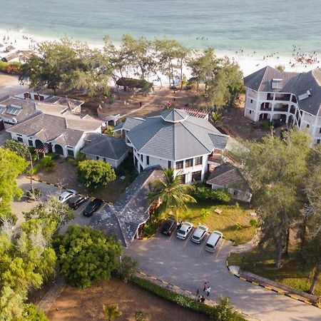 Watamu Adventist Beach Resort Exteriör bild