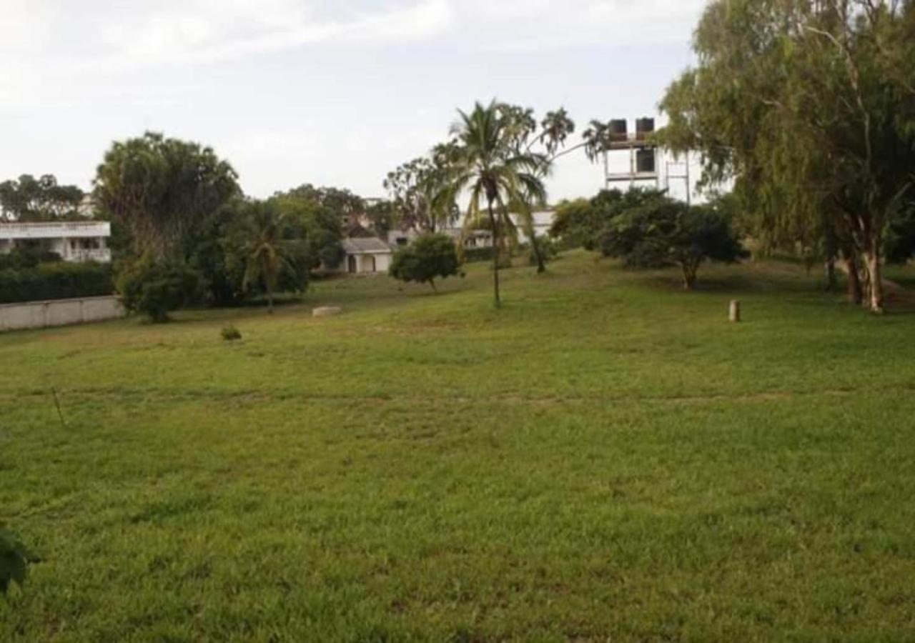 Watamu Adventist Beach Resort Exteriör bild